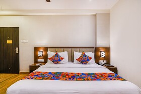 Hotel D Dev By FabHotels