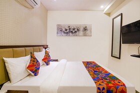 Hotel D Dev By FabHotels
