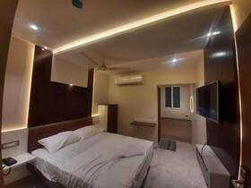 Hotel Sannidhi