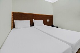 Hotel Tejas Inn