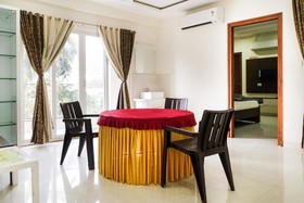 Jr Homes by OYO Rooms