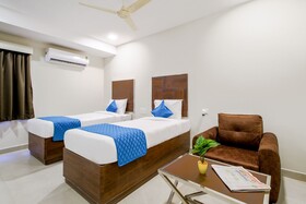 Monday Hotels Swarna's The Capital