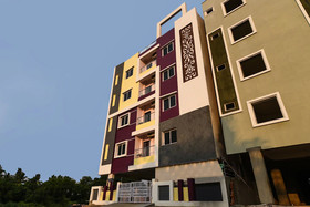 Pramukh Hotels by OYO Rooms