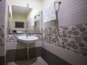 Short Stay Homes By OYO Rooms