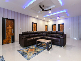 Sr Grand By OYO Rooms