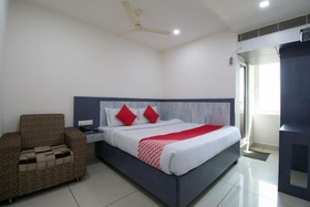 Sricity by OYO Rooms