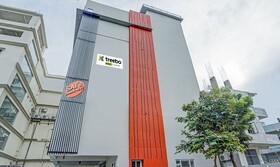 Treebo Trend Sai's Urban Nest