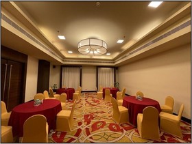 Vivanta Vijayawada, MG Road