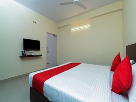Akshara Suites By OYO Rooms