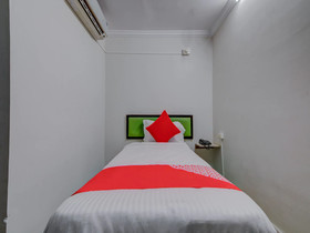 Anupama Hotel