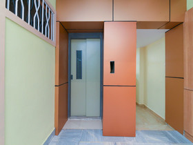 Center Point The Hotel By OYO Rooms