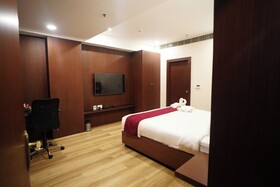 Elegant Hotel