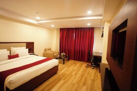 Elegant Hotel