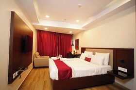 Elegant Hotel