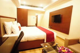 Elegant Hotel