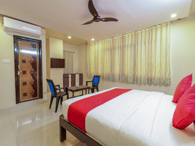 Enr Guesthouse By OYO Rooms