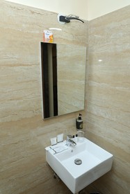 Gadiraju Palace Convention Centre & Hotel