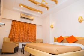 Hotel Kinnera Comforts