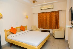 Hotel Kinnera Comforts