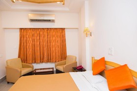 Hotel Kinnera Comforts