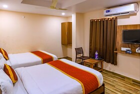 Hotel Radha Krishna