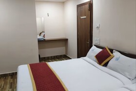 Hotel Radha Krishna