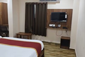 Hotel Radha Krishna