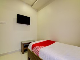 Hotel Ruchi by OYO Rooms
