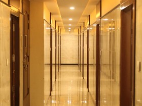 Hotel Vb Grand