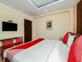 Hotel Wellfare Marina by OYO Rooms