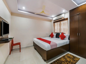 Hotel Wellfare Marina by OYO Rooms
