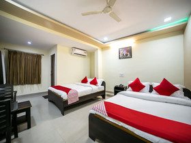 Lalitha Convention by OYO Rooms