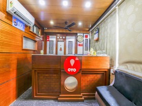 Madhura Inn by OYO