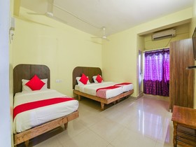 OYO 15011 New Blue Homes