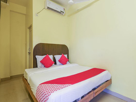 OYO 15011 New Blue Homes