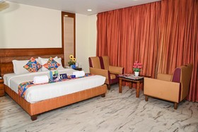 R R Grand by FabHotels