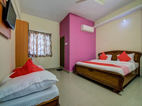 Savera Function Hall By OYO Rooms