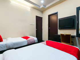 Seacity Guest House by OYO Rooms