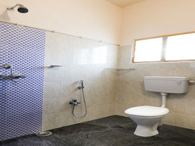 Seacity Guest House by OYO Rooms