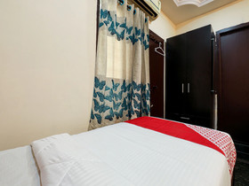 Seacity Guest House by OYO Rooms