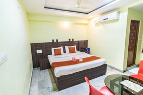 Shree Darshini Guest House by OYO Rooms