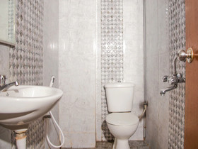 Shree Darshini Guest House by OYO Rooms