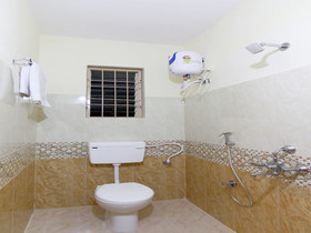 Srk Grand by OYO Rooms