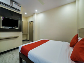 The Elite Inn By OYO Rooms
