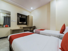 The Elite Inn By OYO Rooms