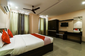 V- Comforts By OYO Rooms