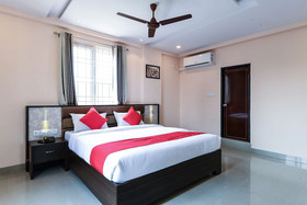 V- Comforts By OYO Rooms