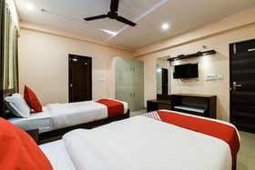 V- Comforts By OYO Rooms