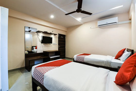 V- Comforts By OYO Rooms