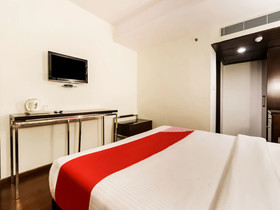 The Regency Hotel by OYO Rooms